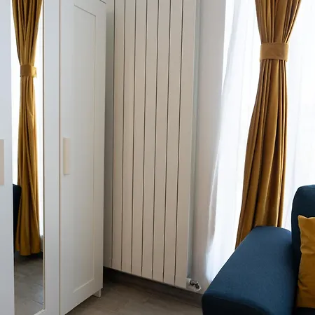 Mirage Pool & Mamaia Nord Apartman *