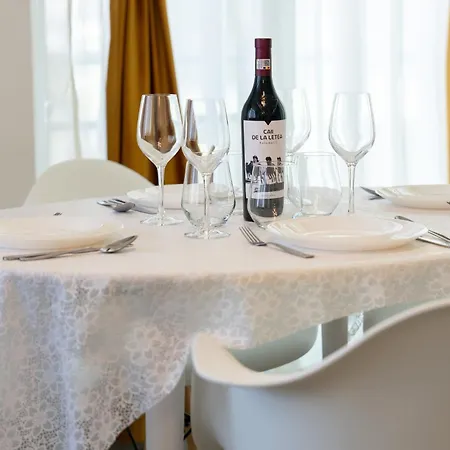 Apartman Mirage Pool & Mamaia Nord