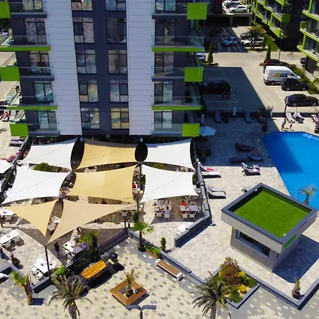 Mirage Pool & Mamaia Nord Năvodari